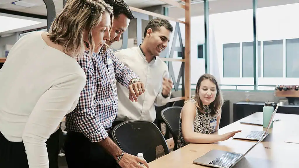 Innovadores soluciones de tecnología y consultoría en Soluciones AIT para potenciar tu negocio en México.